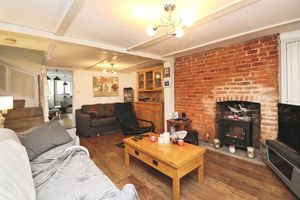 LORDS COTTAGE- click for photo gallery